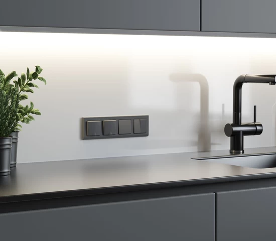 W1123064/ Перекрестный выключатель двухклавишный (графит матовый)